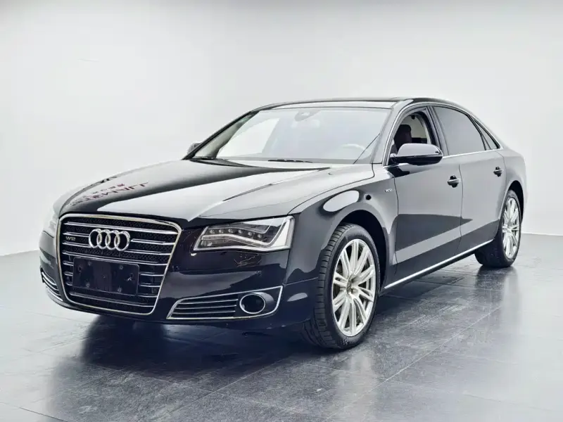 Audi A8, 2014