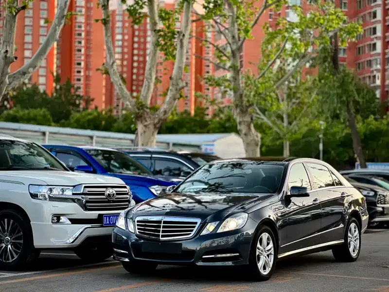Mercedes-Benz E-Class, 2011