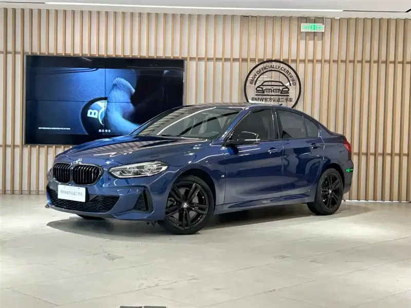 BMW 1 Series, 2021