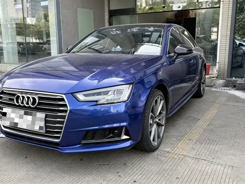 Audi A4L, 2017