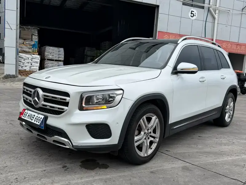 Mercedes-Benz GLB, 2020