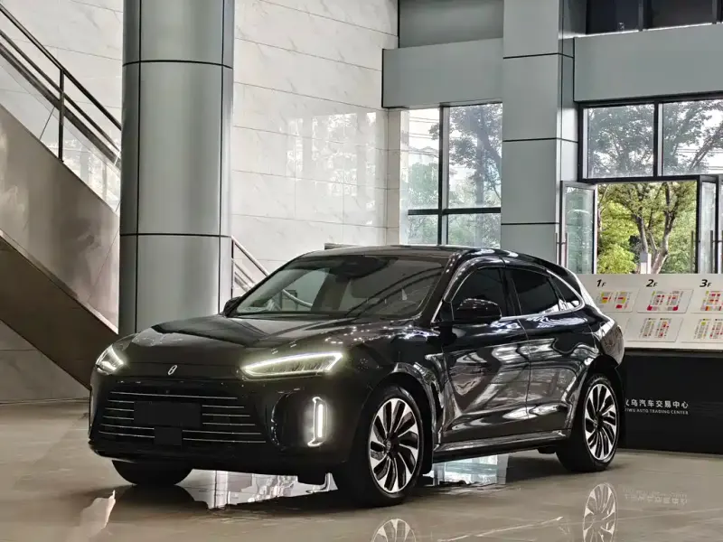 AITO M5, 2022