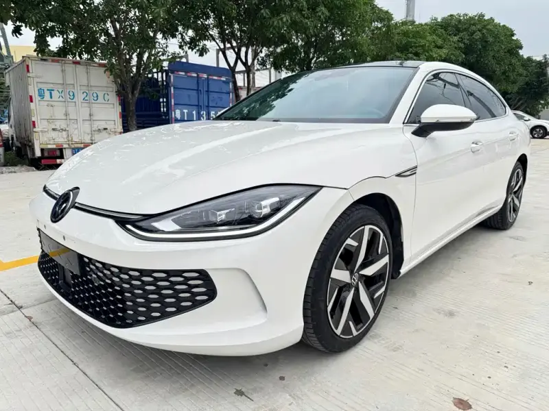 Volkswagen Lamando, 2023