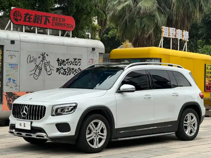 Mercedes-Benz GLB, 2021
