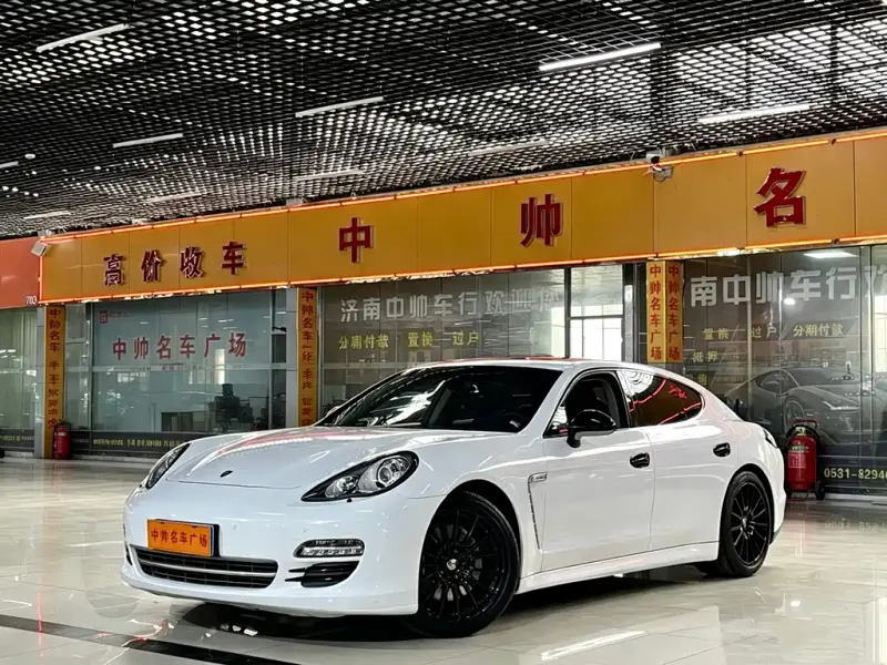 Porsche Panamera, 2013