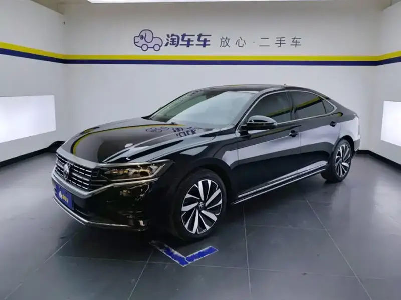 Volkswagen Passat, 2022