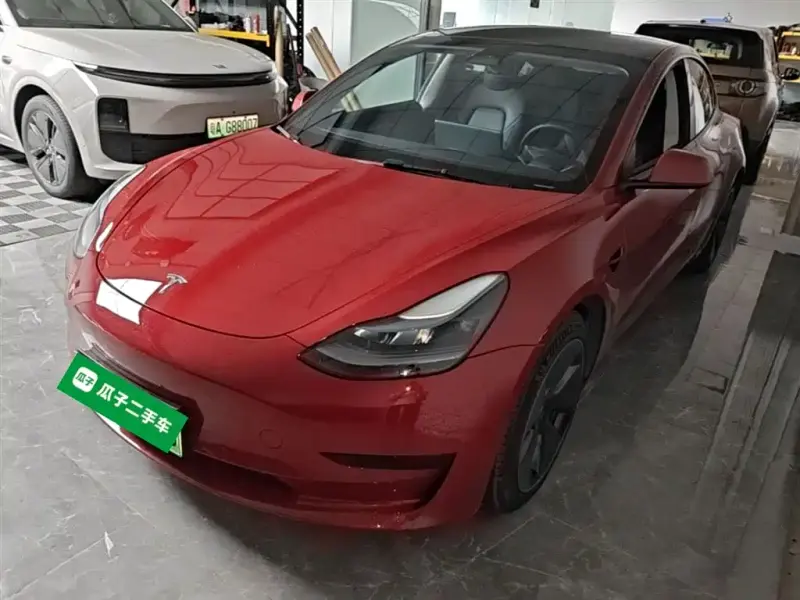 Tesla Model 3, 2022