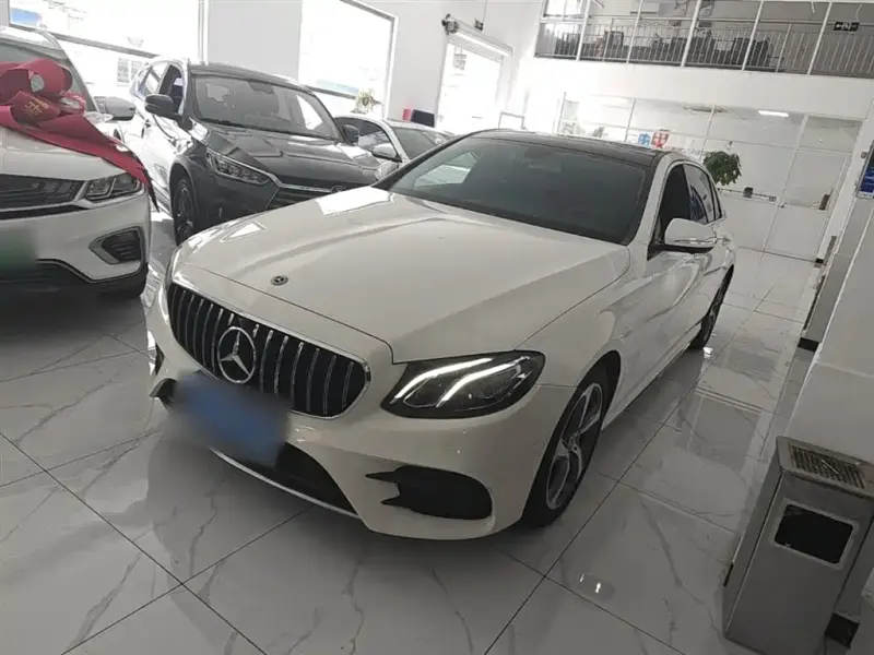 Mercedes-Benz E-Class, 2019