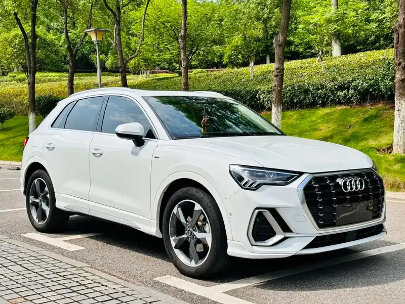 Audi Q3, 2022