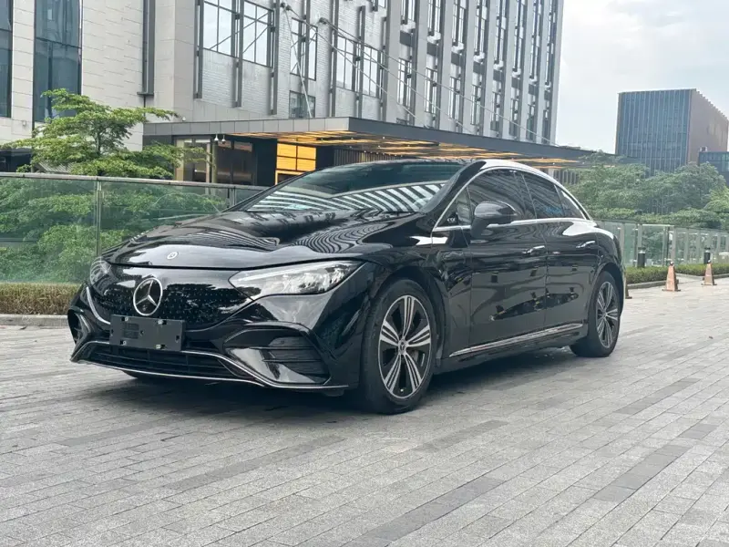 Mercedes-Benz EQE, 2023