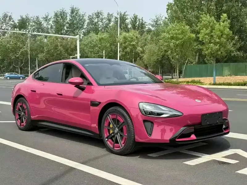Xiaomi SU7, 2025