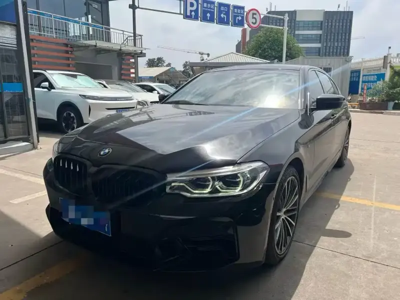 BMW 5 Series, 2020