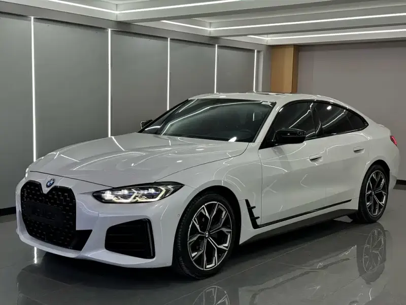 BMW 4 Series, 2022