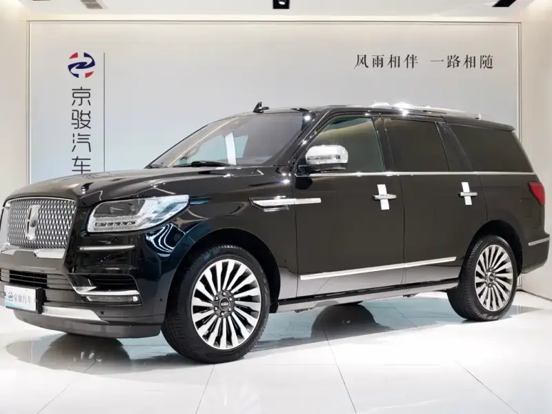 Lincoln Navigator, 2020