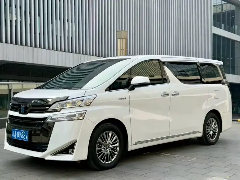 Toyota Vellfire, 2023