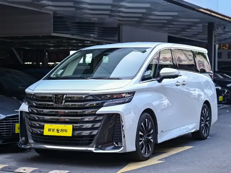 Toyota Vellfire, 2023
