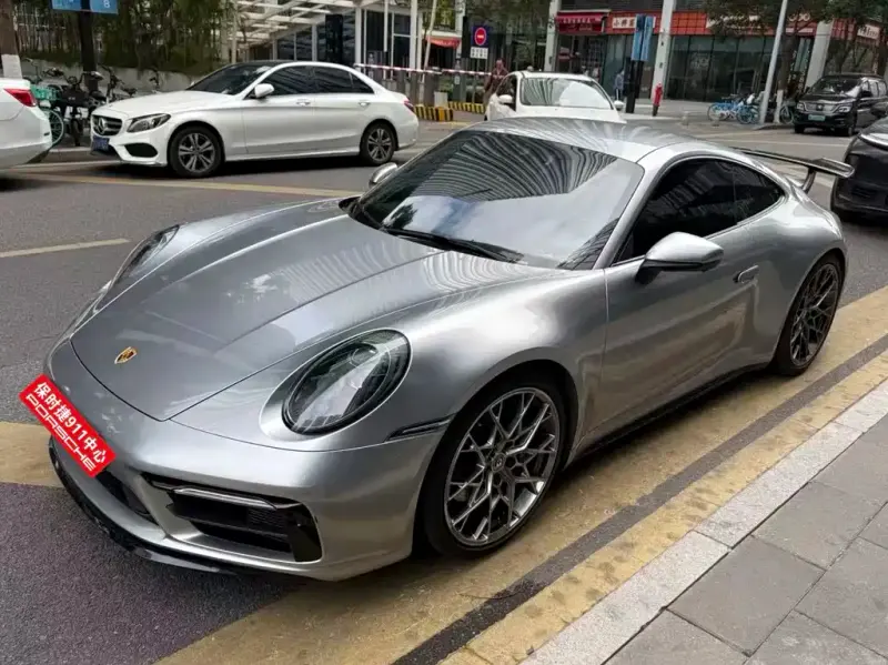 Porsche 911, 2021