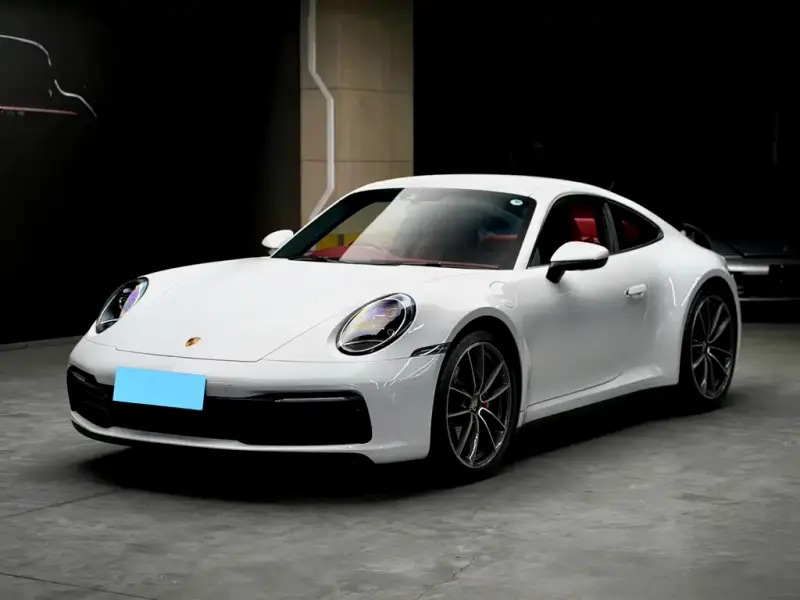 Porsche 911, 2024