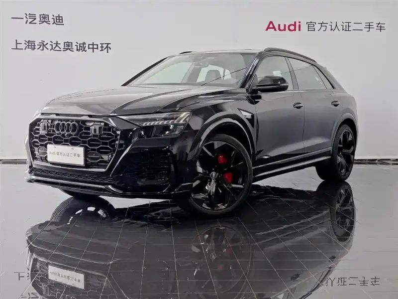Audi RS Q8, 2025