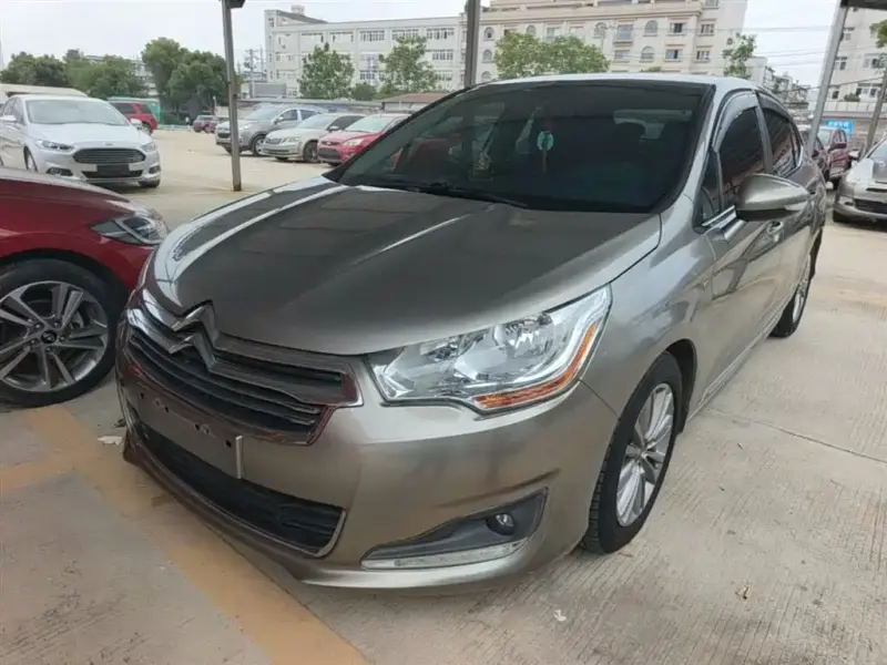 Citroen C4L, 2015