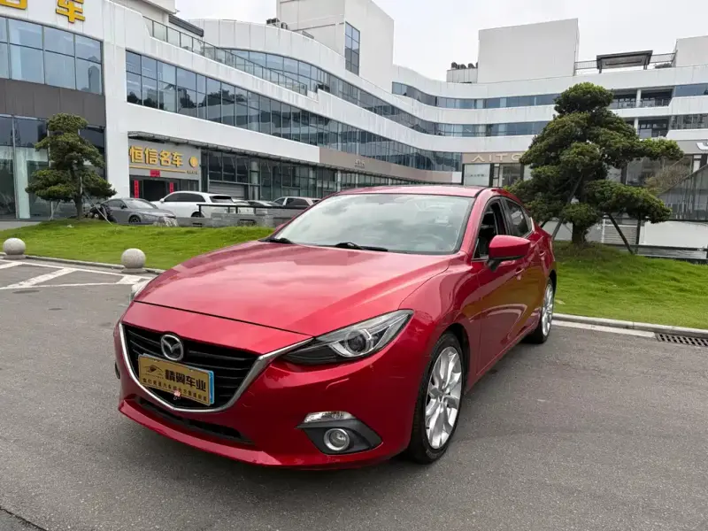 Mazda 3 Axela, 2016