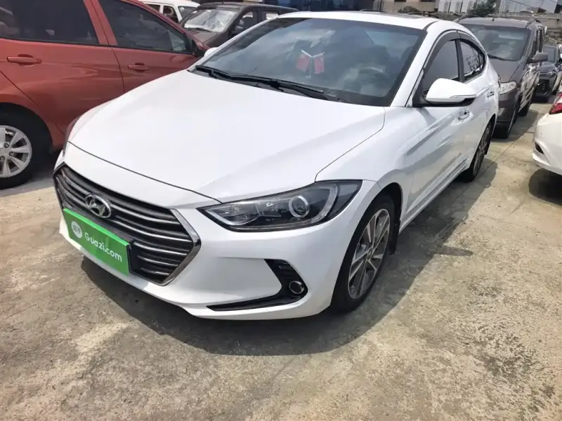 Hyundai Elantra, 2018