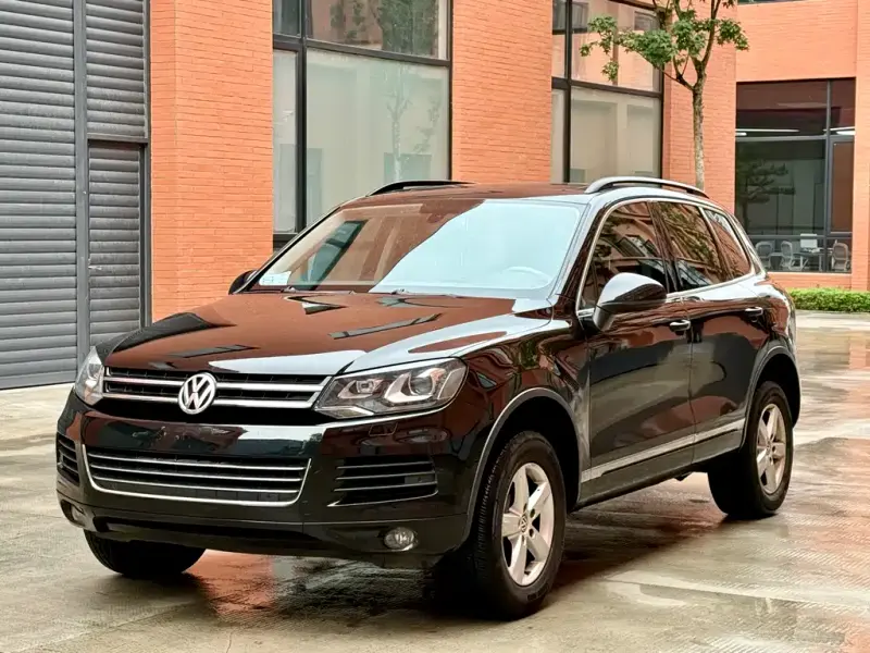 Volkswagen Touareg, 2011