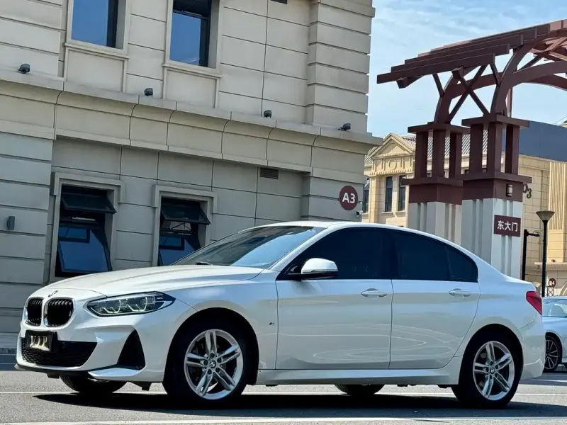 BMW 1 Series, 2020