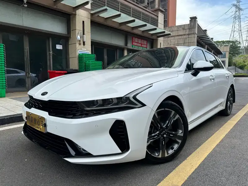 Kia K5, 2021