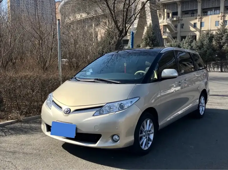 Toyota Previa, 2013