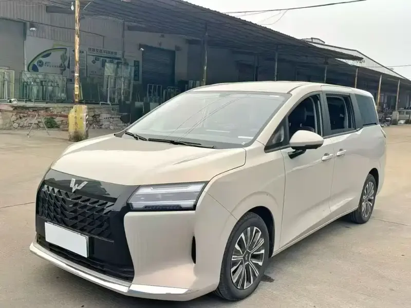 Wuling 730, 2025