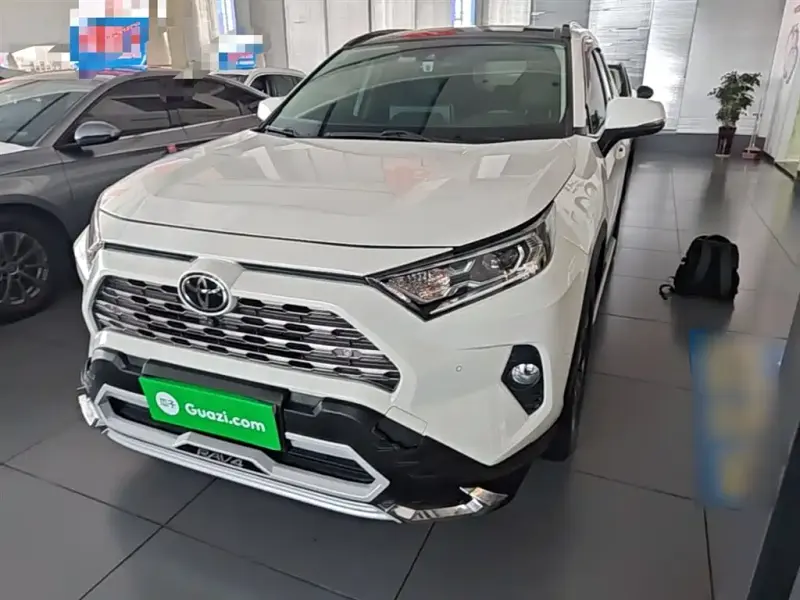 Toyota RAV4, 2020