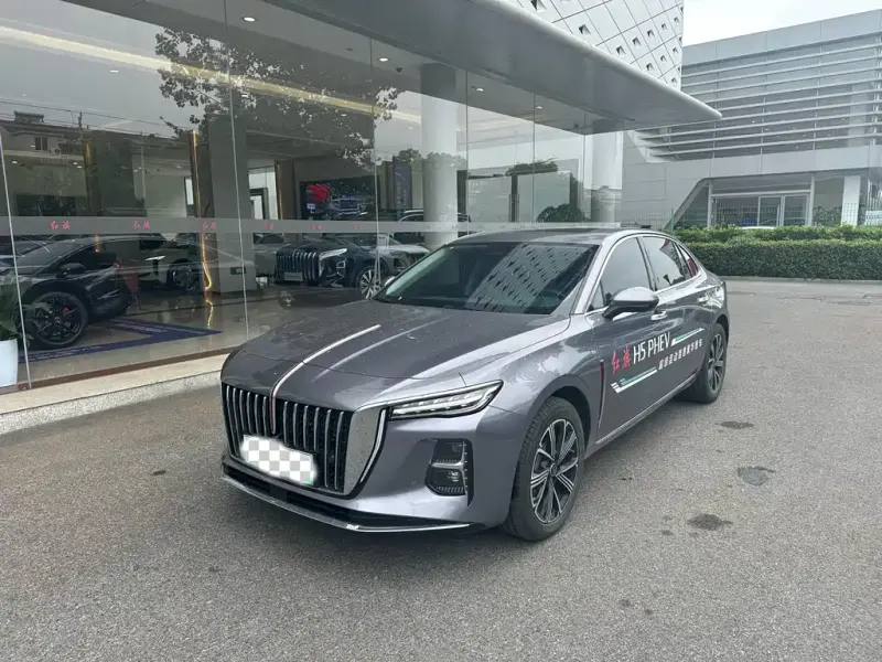Hongqi H5 PHEV, 2025