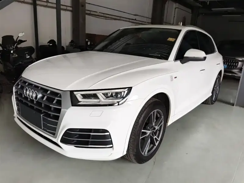 Audi Q5L, 2019