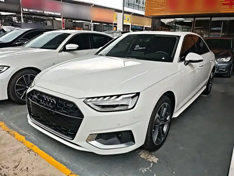 Audi A4L, 2020