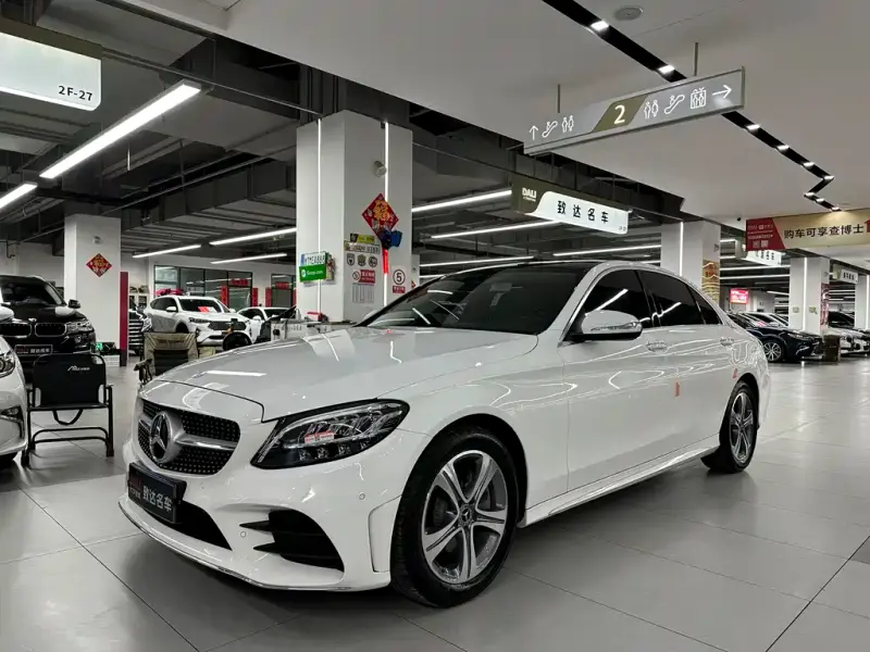 Mercedes-Benz C-Class, 2020