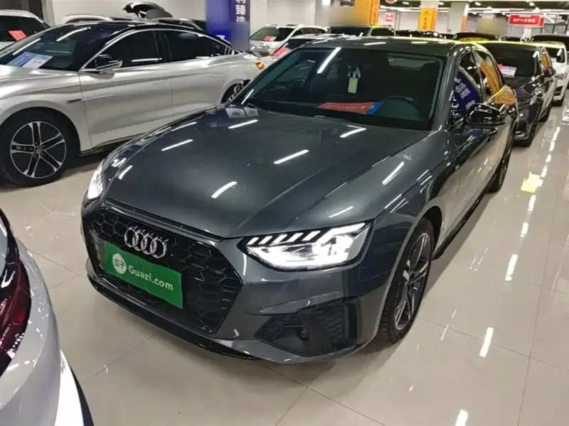 Audi A4L, 2023
