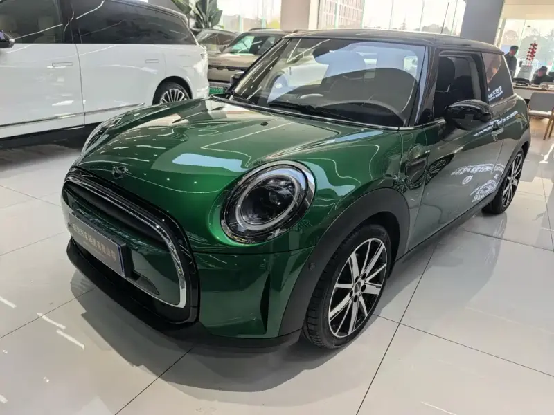 MINI Mini, 2024