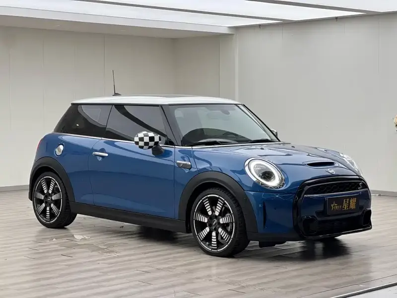 MINI Mini, 2022