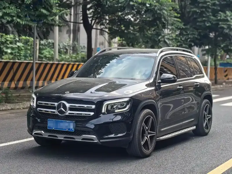 Mercedes-Benz GLB, 2022
