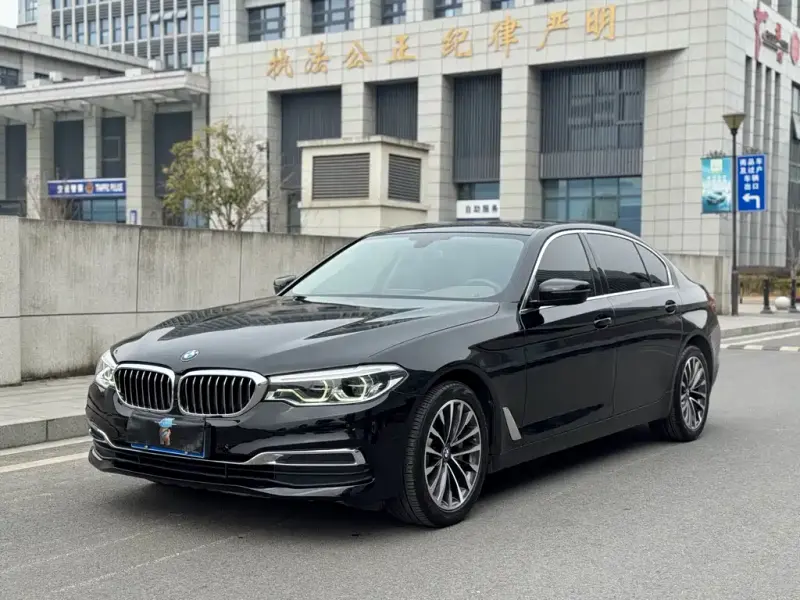 BMW 5 Series, 2020