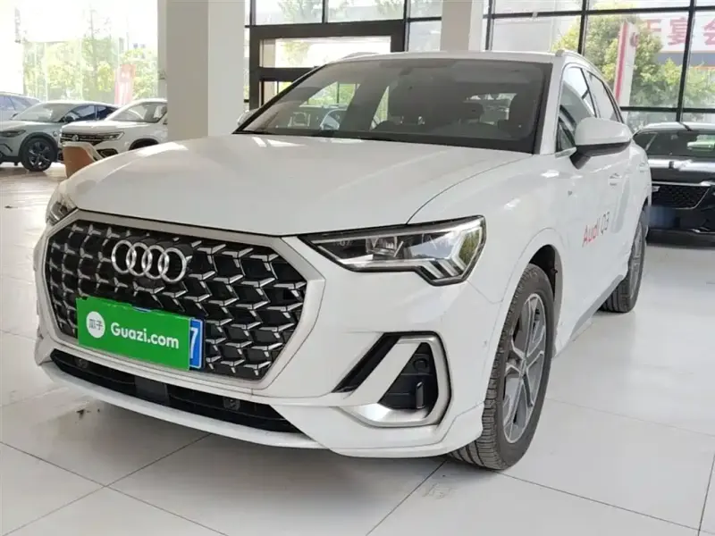 Audi Q3, 2025
