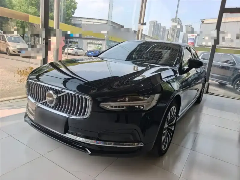 Volvo S90, 2023