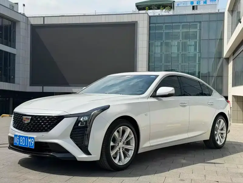 Cadillac CT5, 2025