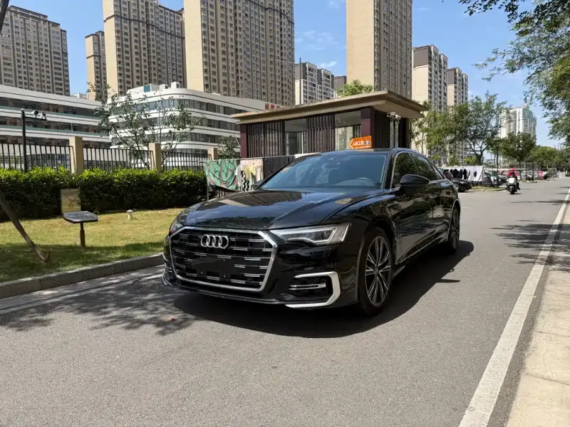 Audi A6L, 2021