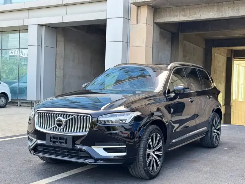 Volvo XC90, 2022