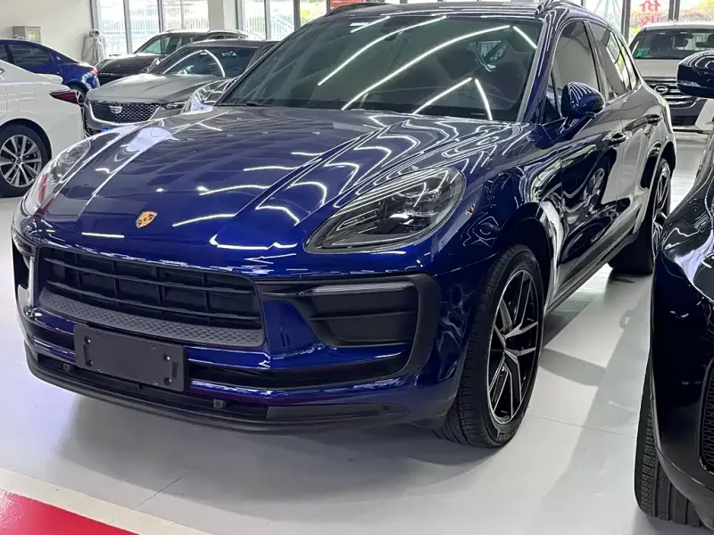 Porsche Macan, 2022