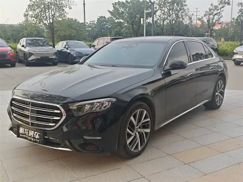 Mercedes-Benz E-Class, 2025
