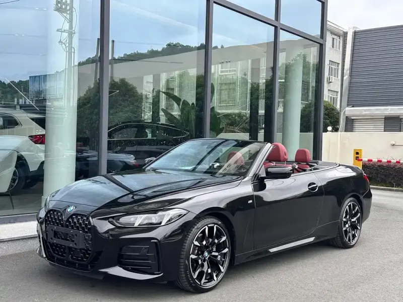 BMW 4 Series, 2025