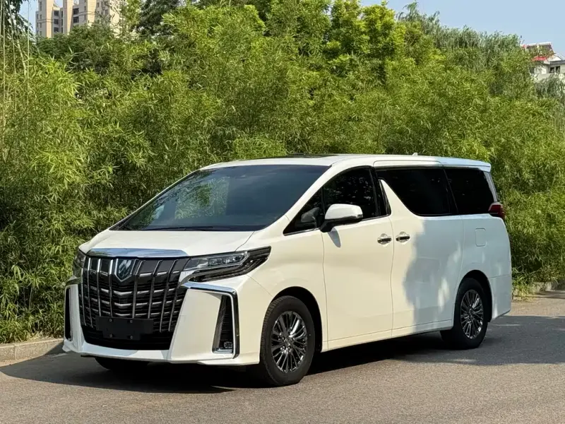 Toyota Alphard, 2021